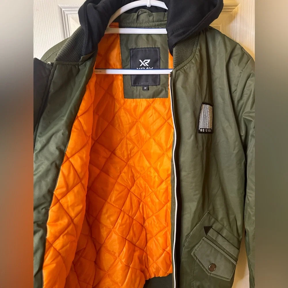 XRay Jacket - Picture 1 of 3
